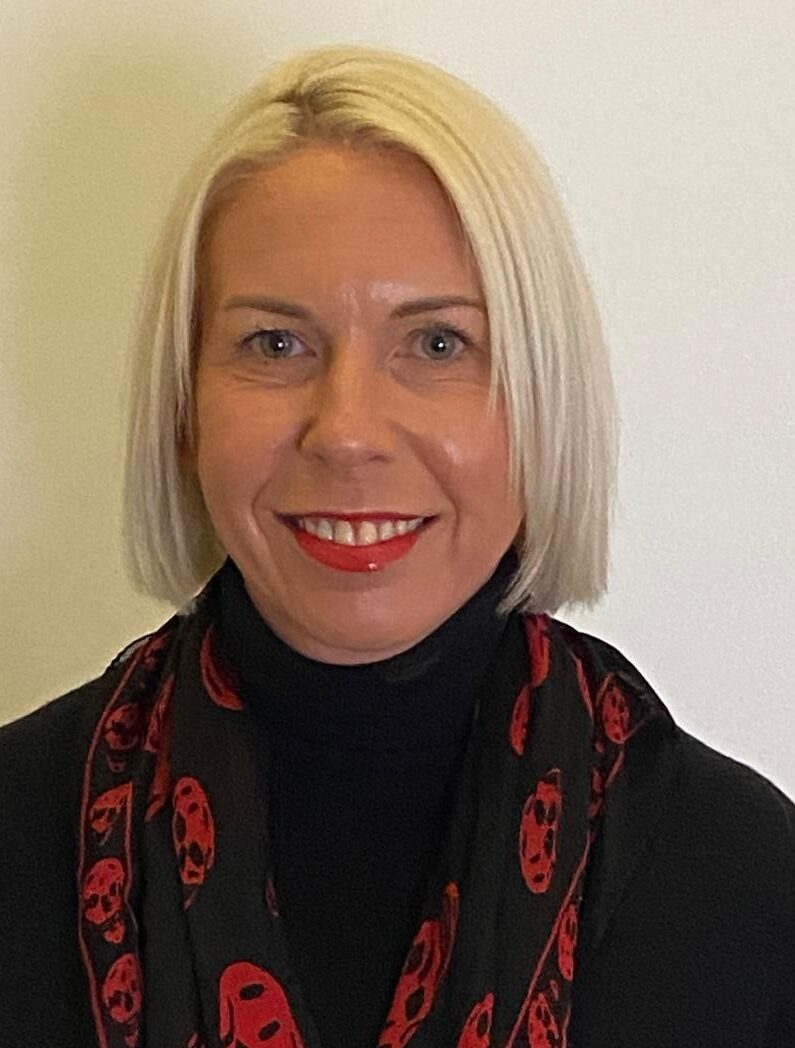 Cllr V Macdonald